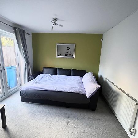 Cheerful Heeley Home Экстерьер фото