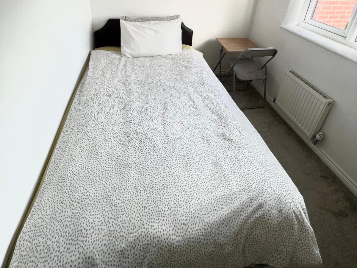 Cheerful Heeley Home Экстерьер фото